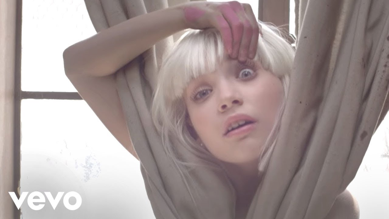 Sia Chandelier Official Video Sia Chandelier Official Video Voicetube 看影片學英語