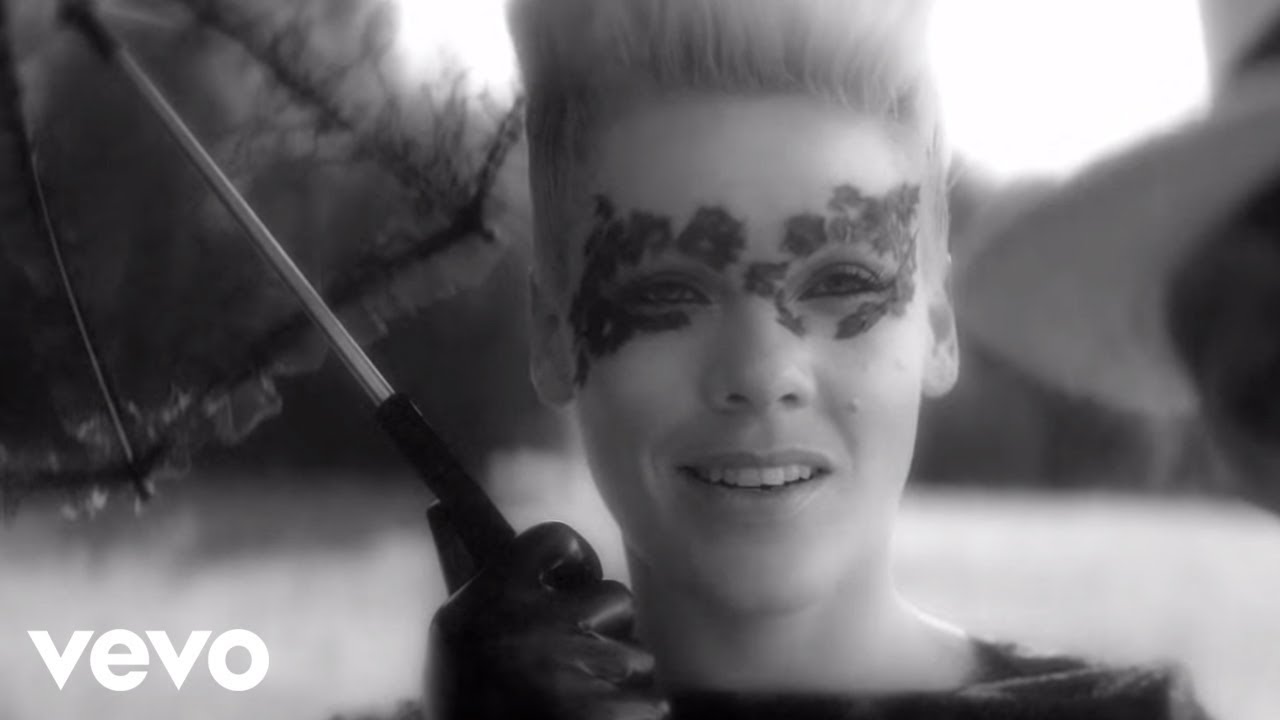 P Nk 吹我 最後一吻 P Nk Blow Me One Last Kiss Voicetube 看影片學英語