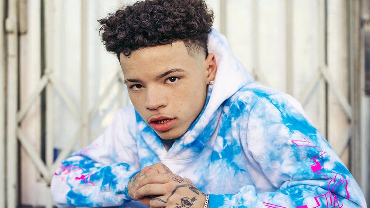 Lil Mosey - Blueberry Faygo (Music Video) - VoiceTube: Learn English  through videos!