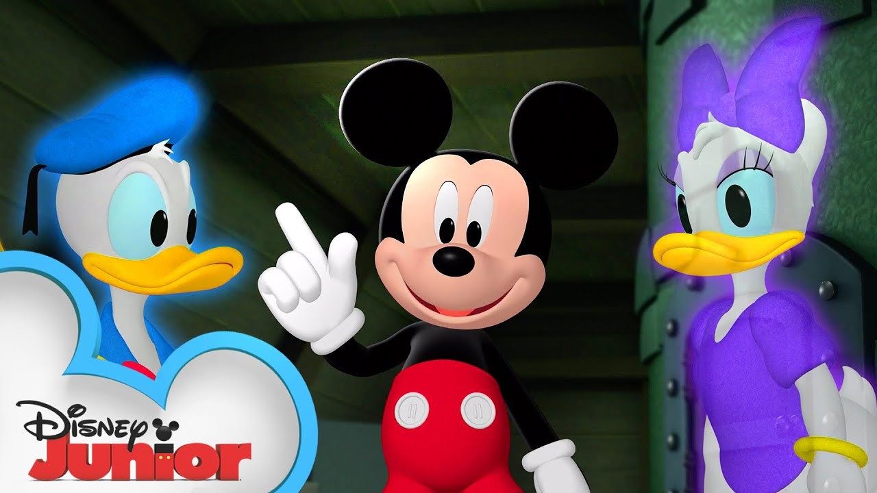 ミッキーとミニーのハロウィンサプライズは？| ミッキーモーニング｜ミッキーマウスクラブハウス｜ディズニージュニア (Mickey and  Minnie's Halloween Surprise ? | Mickey Mornings | Mickey Mouse Clubhouse |  Disney Junior) - VoiceTube 動画で英語を学ぶ